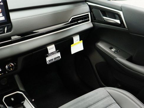 New 2026 Mitsubishi Outlander LE FWD image 22