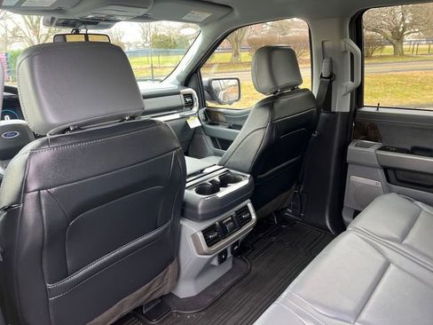 Used 2023 Ford F150 Lariat w/ Equipment Group 502A High image 26