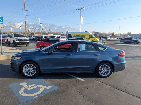 Used 2019 Ford Fusion SE image 8