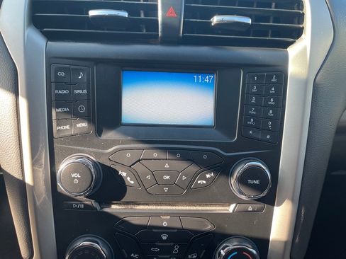 Used 2013 Ford Fusion SE image 10