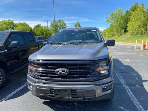 New 2026 Ford F150 XLT w/ Equipment Group 302A MID AWD/4WD image 10