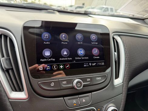 Used 2024 Chevrolet Malibu LT image 27