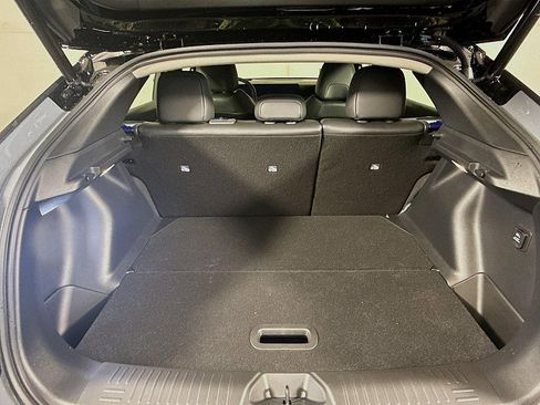 New 2026 Nissan Leaf Platinum+ w/ Cargo Package (Platinum+) image 25