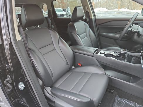 Used 2022 Nissan Rogue SV w/ SV Premium Package image 26