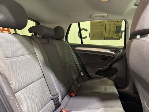 Used 2016 Volkswagen Golf S FWD image 13