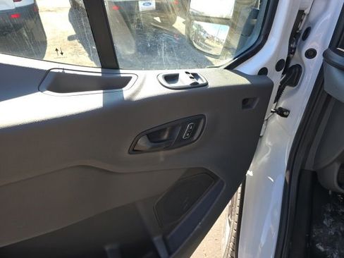 New 2026 Ford Transit 250 148 Medium Roof w/ Load Area Protection Package image 12