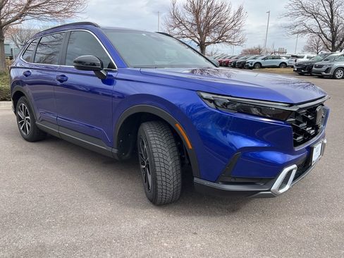 Used 2025 Honda CR-V Sport Touring image 8