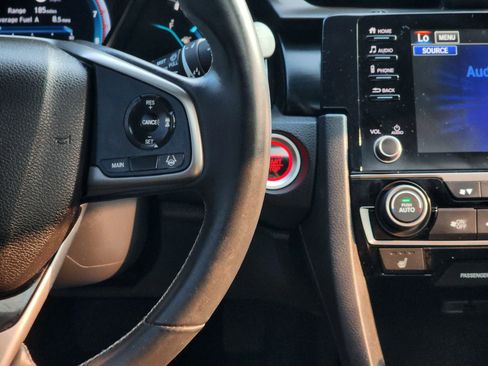 Used 2020 Honda Civic EX image 13