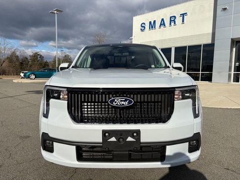 New 2026 Ford Maverick Lobo image 9