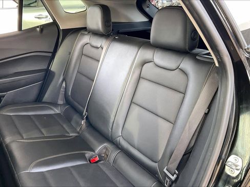 Certified 2024 Chevrolet Trax ACTIV w/ Sunroof Package image 21