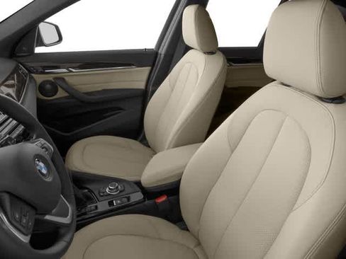 Used 2016 BMW X1 xDrive28i AWD/4WD image 8