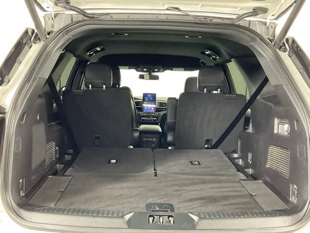 Used 2020 Ford Explorer ST w/ Premium Technology Package AWD/4WD image 23