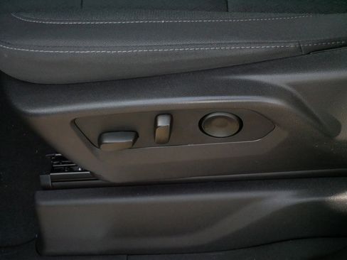 Used 2024 Chevrolet Silverado 1500 RST image 21