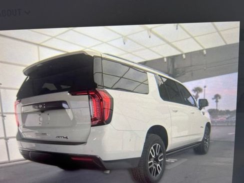 Used 2021 GMC Yukon XL AT4 w/ AT4 Premium Plus Package AWD/4WD image 2