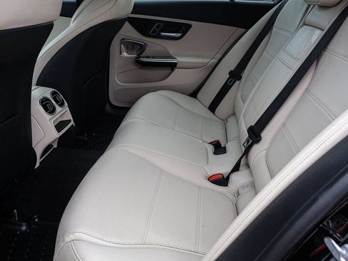 Used 2024 Mercedes-Benz C 300 4MATIC Sedan image 27