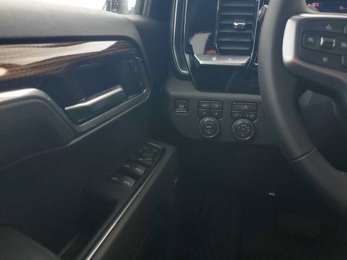 New 2026 Chevrolet Silverado 1500 RST w/ All Star Edition Plus AWD/4WD image 39