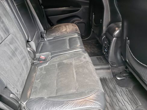Used 2016 Jeep Grand Cherokee SRT AWD/4WD image 14