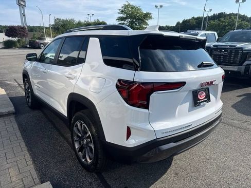 New 2027 GMC Terrain Elevation w/ Elevation Premium Package AWD/4WD image 5