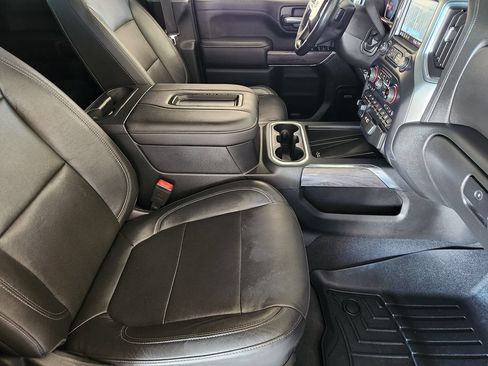 Used 2020 Chevrolet Silverado 2500 LTZ w/ LTZ Texas Edition AWD/4WD image 21