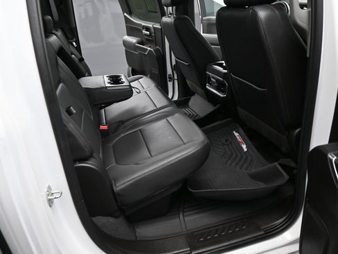 Used 2021 Chevrolet Silverado 1500 LTZ w/ LTZ Premium Package image 19