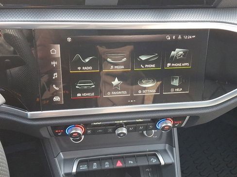 New 2025 Audi Q3 2.0T Premium Plus image 8