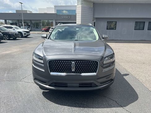 Used 2021 Lincoln Nautilus Reserve w/ Equipment Group 201A image 6