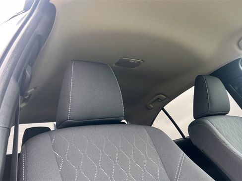 Certified 2025 Toyota Corolla LE image 18