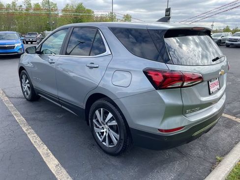 Used 2024 Chevrolet Equinox LT w/ LPO, Floor Liner Package FWD image 5