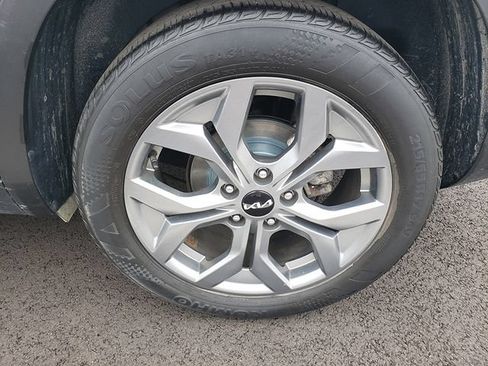 Certified 2024 Kia Seltos S FWD image 14