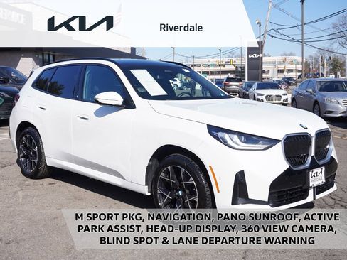 Used 2025 BMW X3 xDrive30i w/ Premium Package image 1