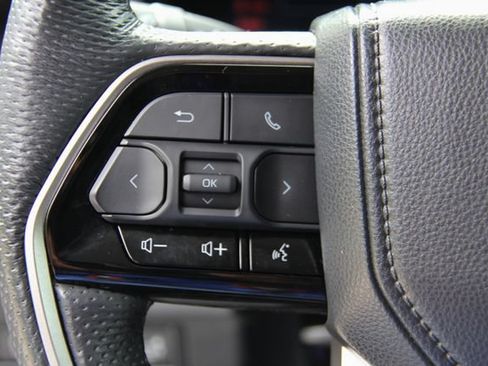 Used 2024 Toyota Tundra Limited AWD/4WD image 26