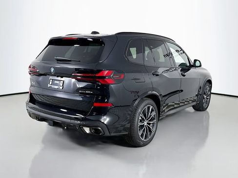 New 2026 BMW X5 xDrive50e w/ M Sport Package AWD/4WD image 7