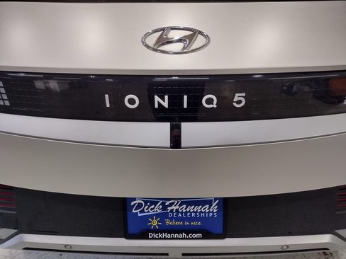 Certified 2023 Hyundai Ioniq 5 SEL w/ Cargo Package AWD/4WD image 18