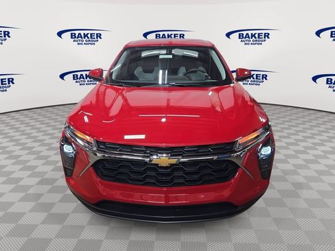 New 2026 Chevrolet Trax LS w/ LS Convenience Package FWD image 40