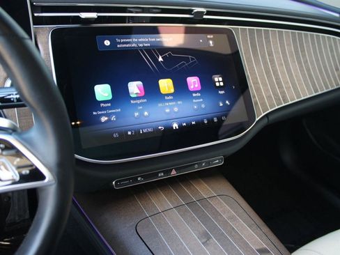 Certified 2025 Mercedes-Benz E 350 Sedan image 19