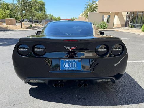 Used 2007 Chevrolet Corvette Coupe w/ Preferred Equipment Group RWD image 8