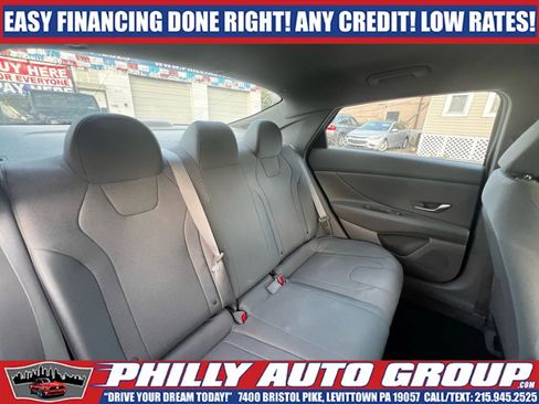 Used 2021 Hyundai Elantra SE FWD image 22