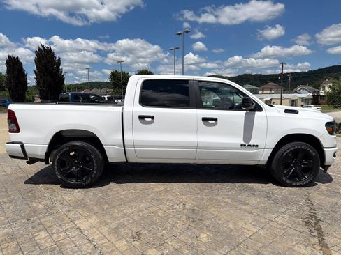 Used 2023 RAM 1500 Big Horn AWD/4WD image 9