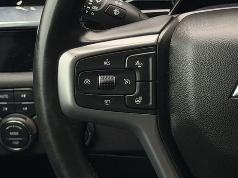 Used 2024 Chevrolet Silverado 1500 LT w/ Z71 Off-Road Package AWD/4WD image 16