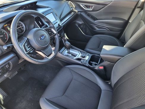 Used 2023 Subaru Forester Premium image 9