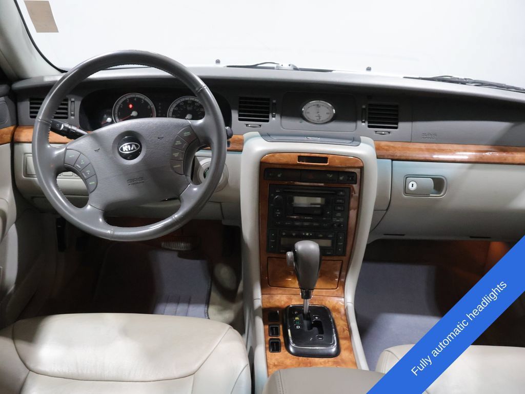 Used 2006 Kia Amanti FWD image 3