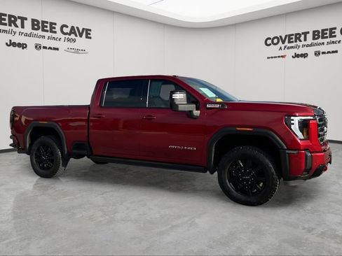 Used 2024 GMC Sierra 2500 AT4 w/ AT4 Premium Plus Package image 12