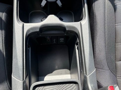 Used 2019 Honda CR-V EX image 12