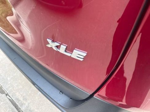 Used 2024 Toyota RAV4 XLE Premium FWD image 4