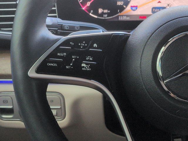 Used 2025 Mercedes-Benz GLE 450e 4MATIC image 27