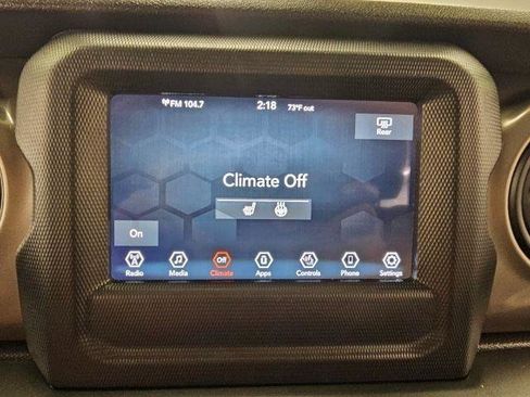 Used 2020 Jeep Gladiator Sport w/ Quick Order Package 24S image 17