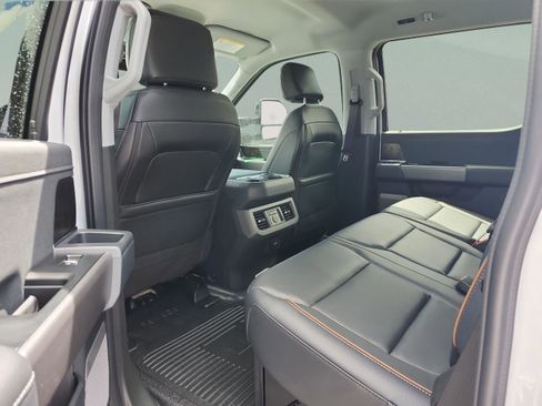 New 2026 Ford F350 Lariat image 17