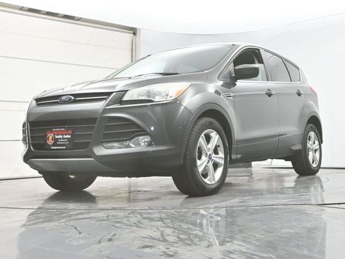 Used 2016 Ford Escape SE FWD image 28