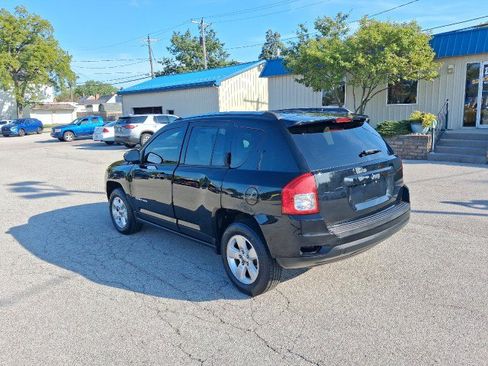 Used 2013 Jeep Compass Sport FWD image 3