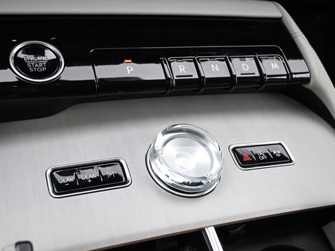 New 2025 Lincoln Navigator L Reserve image 28